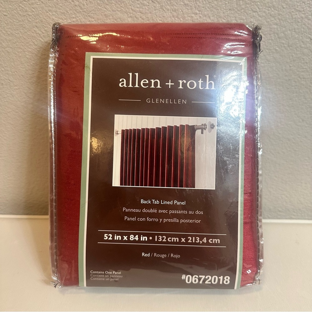 Elegant Red Curtains for a Stylish Accent